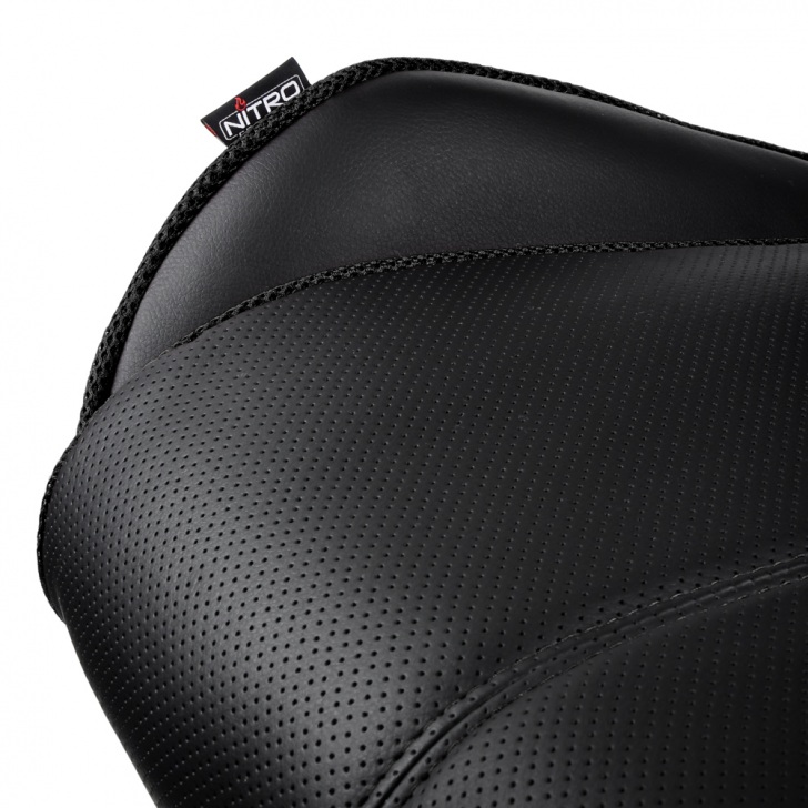 Nitro Concepts E200 Race Gaming Chair Black Pic1